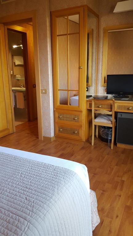 Polo Hotel Roma Eksteriør bilde
