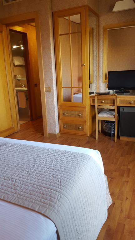Polo Hotel Roma Eksteriør bilde